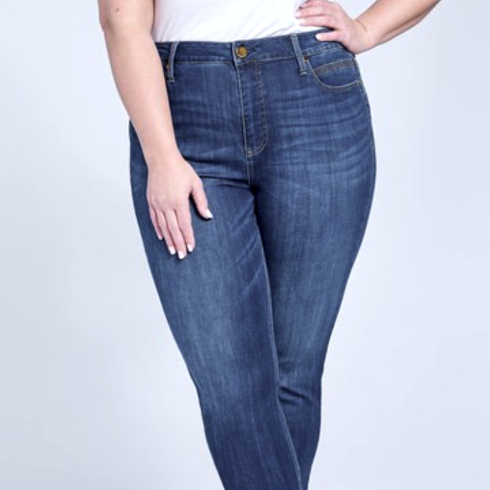👖💎Seven7 •NWT•👖💋Getchu some jean luvin👅18👖💎